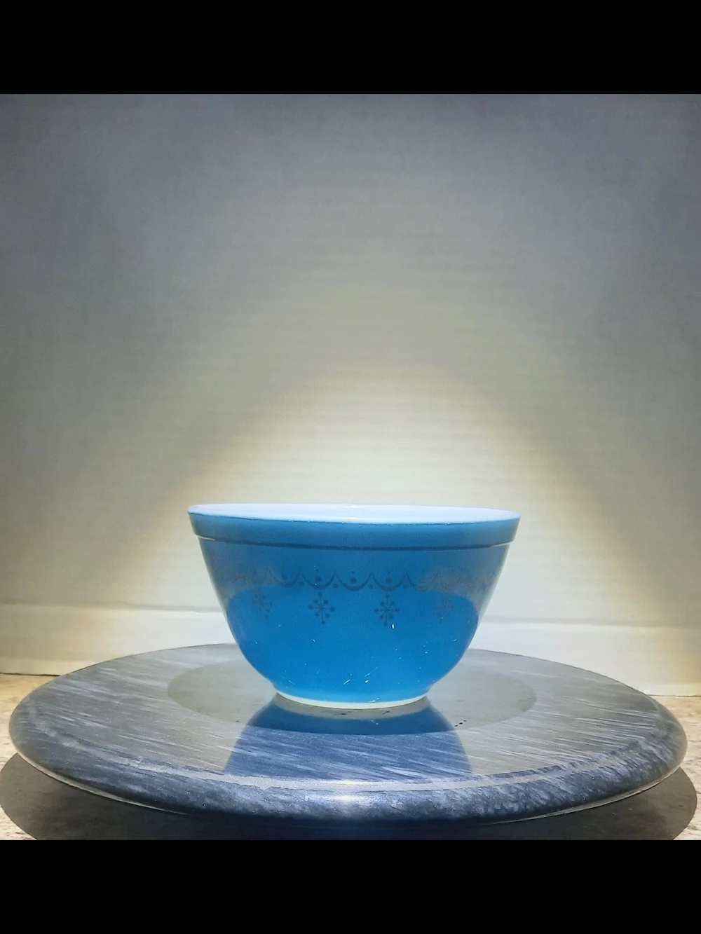 Pyrex Blue Garland Snowflake Mixing Bowl Set